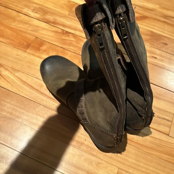 Ruff Hewn Tilly distressed leather avocado full length zipper back cuffed boots - Picture 3 of 8